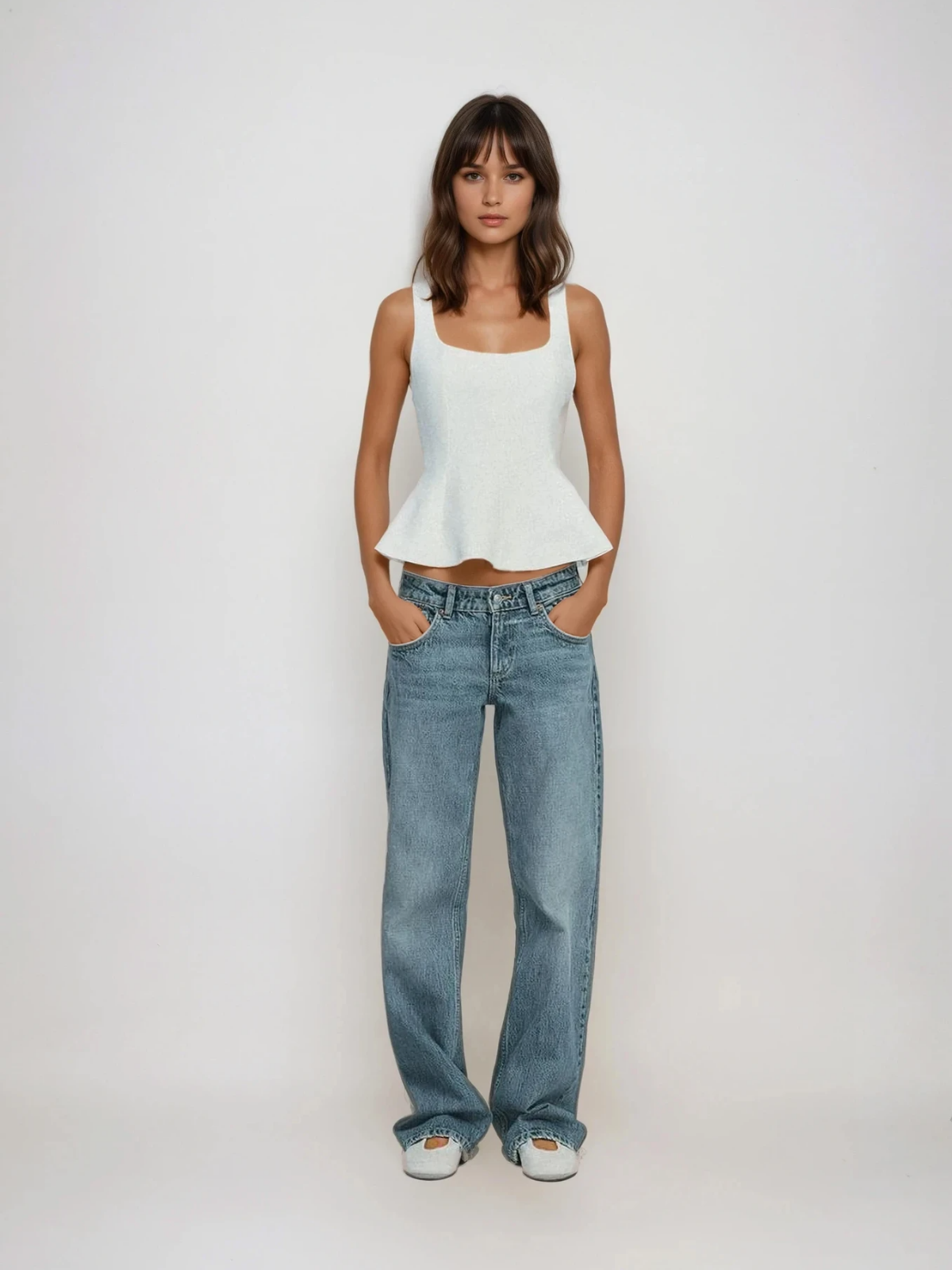 Top peplum fără mâneci cu guler pătrat, slim-fit