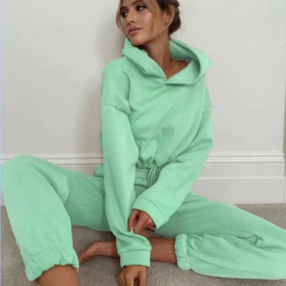 Lucia | Set confortabil de loungewear cu glugă