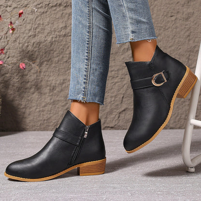 Botine moderne cu cataramă